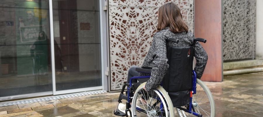 Handicap - fauteuil roulant - B Derbord