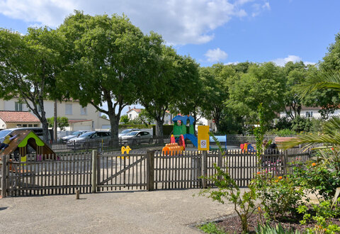 Square Georges-Renon