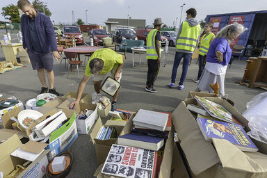 Journée vente ddes articles récupérés par le CJS à la décheterie du Valon d'Arty