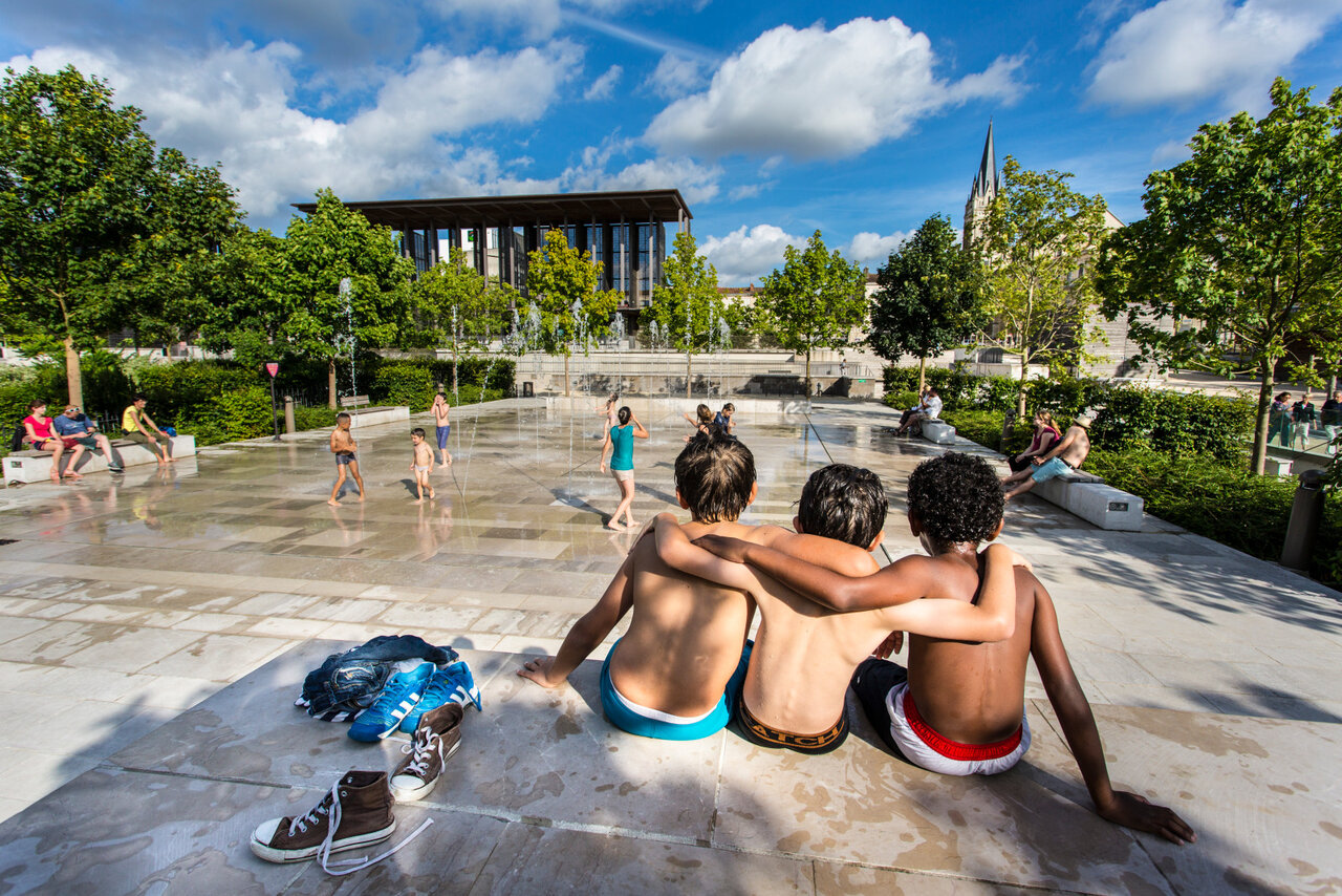 Miroir d'eau des jardins de la Brèche © R. Goudeau
