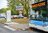 Malika Chesse du service mobilite de la CAN presente le parking P+R sur la place Rene Cassin a Aiffres