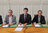 Signature de la charte par Jérôme Baloge, maire de Niort, et les représentants des quatre opérateurs : de gauche à droite, Julien Groleau pour Bouygues Télécom, Bruno Lévèque pour Orange, Guilllaume Faure pour SFR et Catherine Gabay pour Free Mobile. © Bruno Derbord