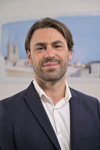 9e adjoint Nicolas ROBIN