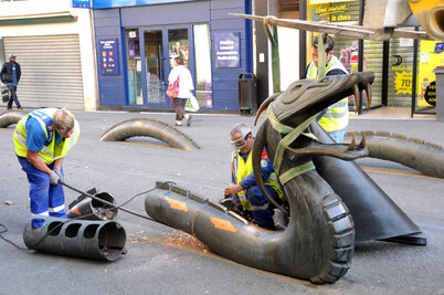 Les dragons de la rue Ricard. Crédit : B.Derbord
